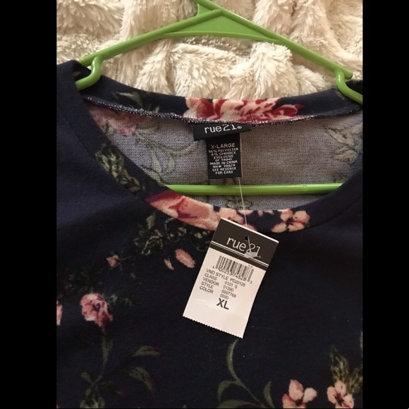 •RUE21• Beautiful Blue Floral Print Dress• NWT - Picture 3 of 4